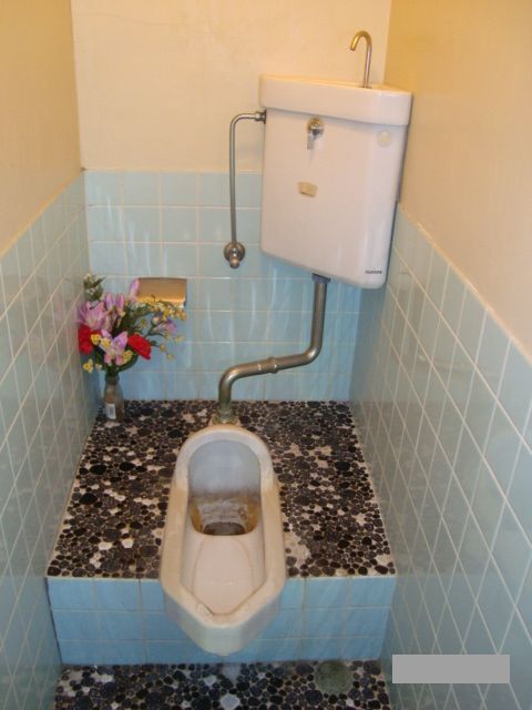 【広島市南区】「トイレで水漏れが！」原因調査と修理方法を解説