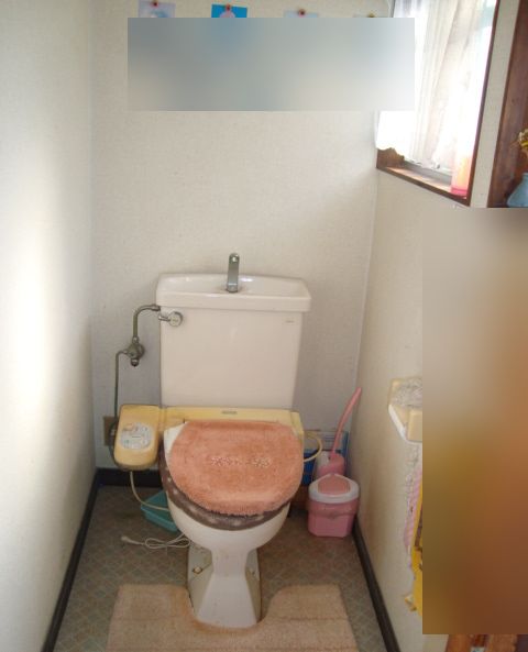 【広島市南区】「トイレの水漏れ」「8つの原因」と修理方法を解説
