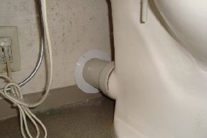 広島市・トイレの壁から水漏れ！修理は可能？
