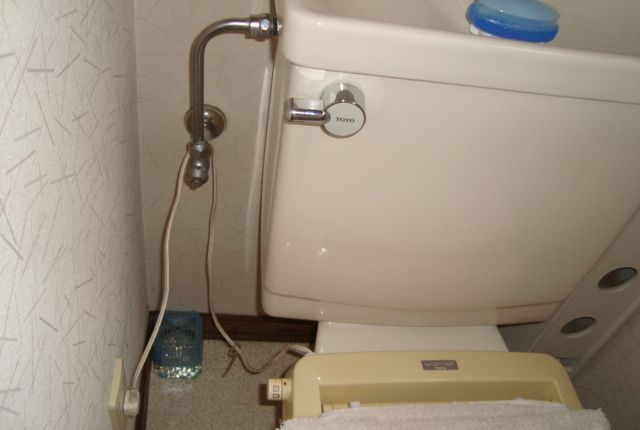 広島市東区｜トイレ・「水が止まらない・水漏れ原因は？」修理方法