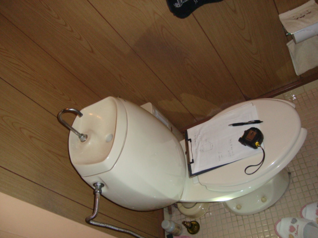 【広島市南区】【トイレのつまり直し方】便器のつまり修理方法は？