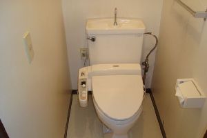 広島市｜トイレの床が水漏れした時はどうすればいい？