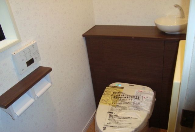 トイレの詰まり、自分でできる修理方法【広島県安芸郡府中町】