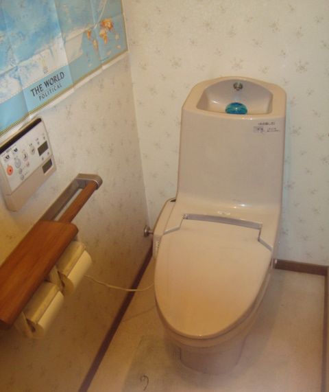 【広島市東区】「トイレの水漏れ」「ウォシュレットの水漏れ・故障」