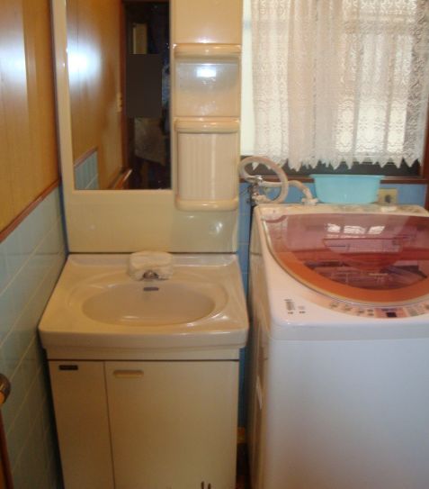 【広島市南区】洗面台・「蛇口の水漏れ」自分で直す方法・修理方法