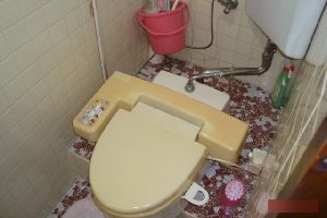 広島市南区｜トイレのウォシュレット・便座の水漏れ原因と対処法