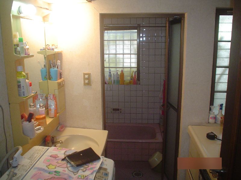 【広島市東区温品】浴室・風呂の排水溝でつまり・原因と解消方法