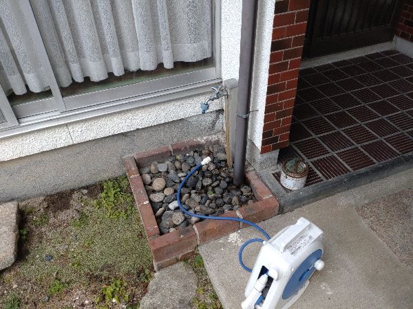 【広島市東区中山】「蛇口から水漏れ」水栓柱：水道メーターが回る！