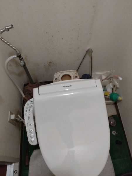トイレタンクに水が溜まらないで便器に水が流れる【広島市安芸区畑賀】