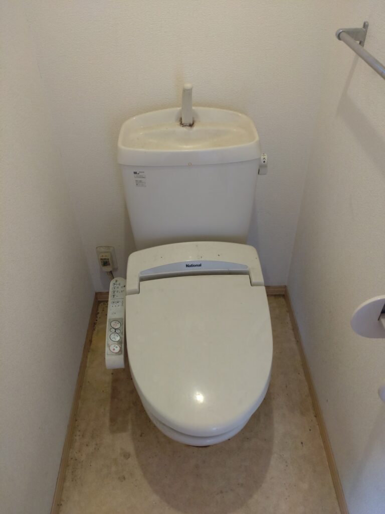 トイレの水漏れ|タンク内部品の取り換え・ボールタップ・フロートバルブ